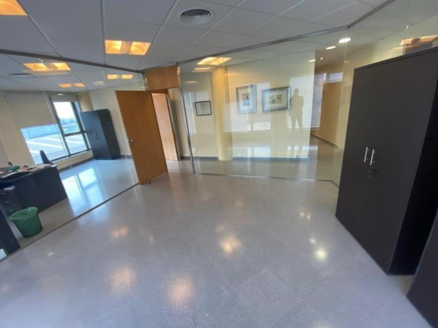 Alquiler oficina en Avenida Teniente Montesinos - Imagen 5