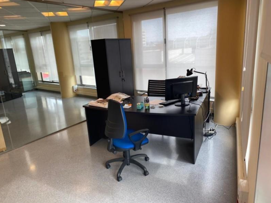 Alquiler oficina en Avenida Teniente Montesinos - Imagen 6