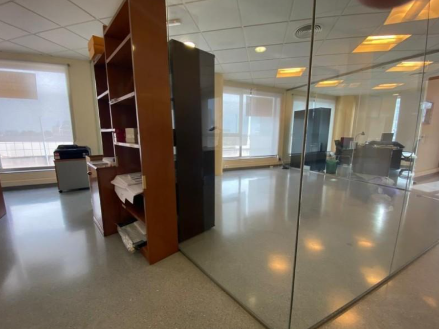 Alquiler oficina en Avenida Teniente Montesinos - Imagen 11